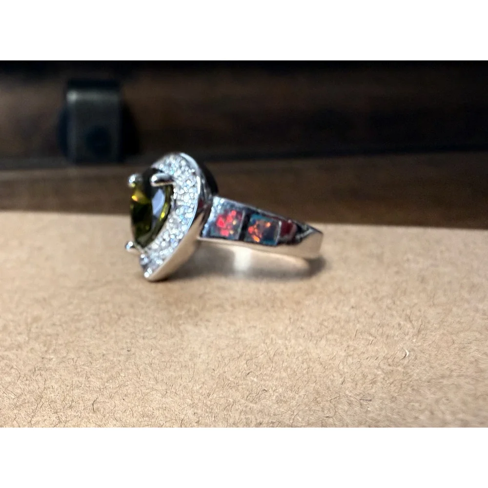Sterling Silver 925 Peridot & Opal Inlay Ring Size 8